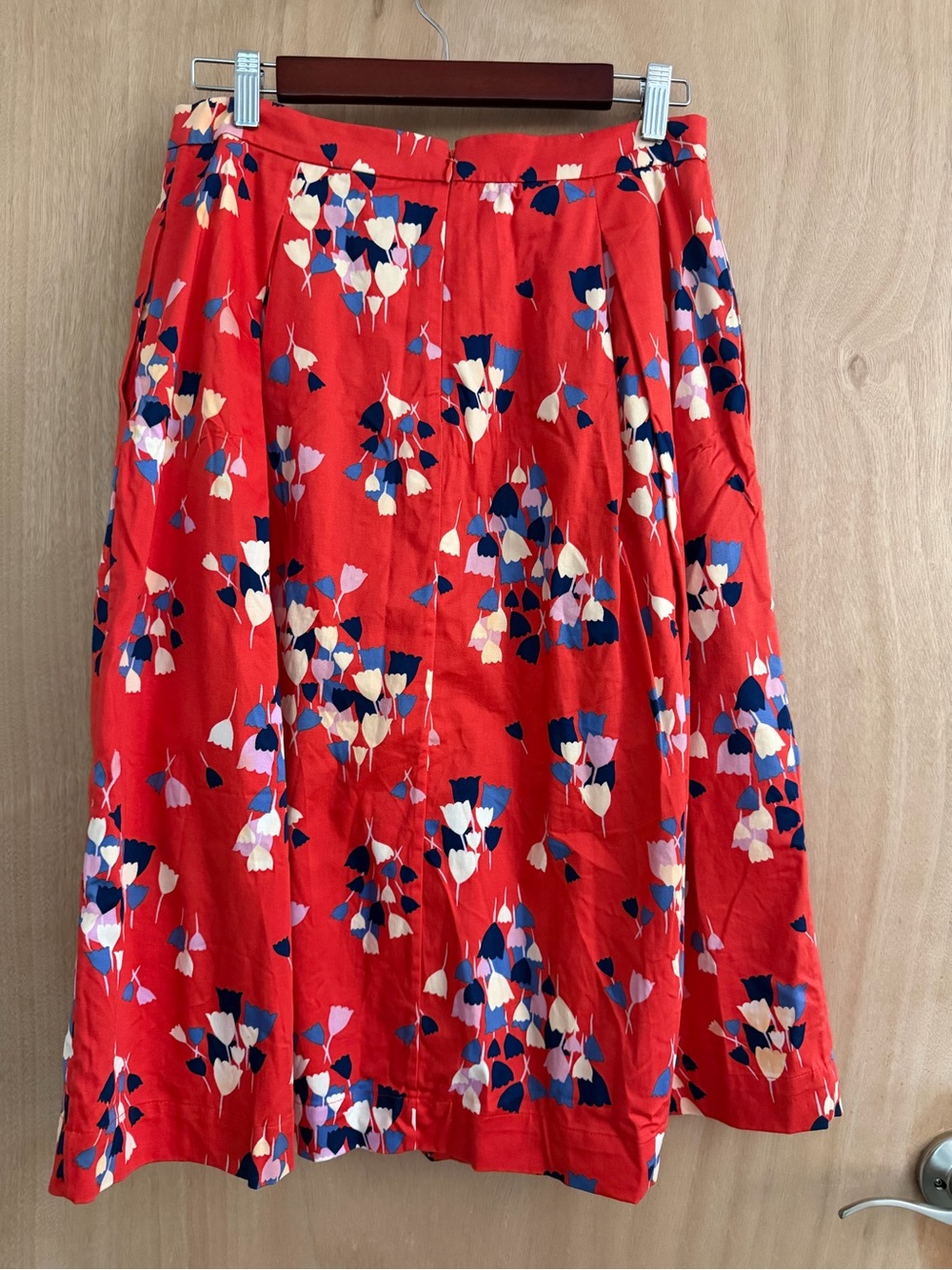 Boden Lola Midi Skirt Red Pop Tulip High Waist Cotton 8R - Picture 3 of 4